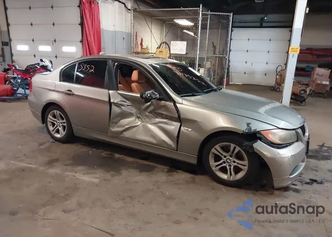 2008 BMW 328I z USA, uszkodzony, nr VIN WBAVA37598NL44749